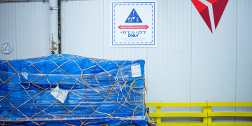 Delta Cargo introduces priority COVID-19 vaccine handling