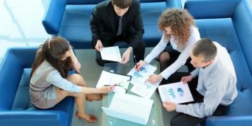 7 ways to improve your supply chain partnerships