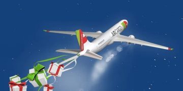 Air cargo industry delivers holiday cheer