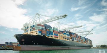 Trans-Pacific shipping rates just popped to new all-time high