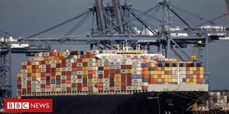 ‘Price rises likely’ due to global shipping mayhem – BBC News