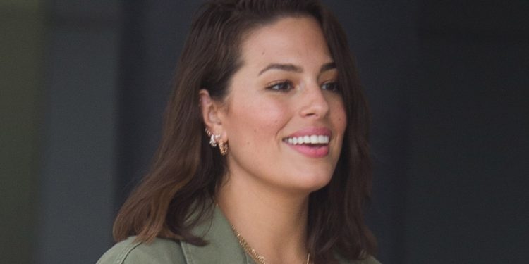 Ashley Graham Is Winter Chic in Cargo Pants, Sheer Mesh Top & Boots – Footwear News