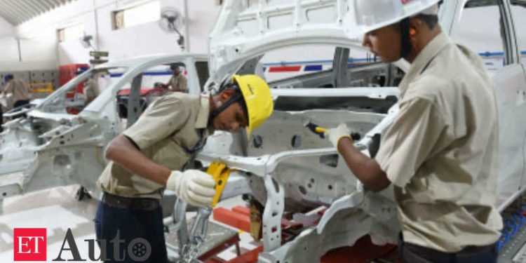 Automakers fear container shortage to hit parts supply, output, Auto News, ET Auto