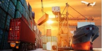 4 ways retailers can strengthen supply chain infrastructure for the festive season