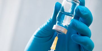 Seoul faced with public outrage hurries with procurement to bring vaccines in Q2