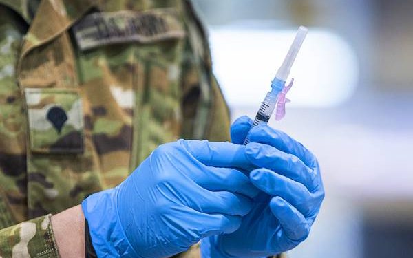 Fear of feds could prevent Las Vegas immigrants from seeking COVID vaccine