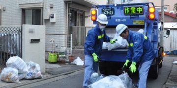 Burn, landfill, or recycle? How the Japanese gov’t intends to reduce plastic use by 2030