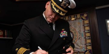 DVIDS – News – USS John C. Stennis Holds Change of Command Ceremony