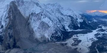 Massive mountain rockslide near Juneau shakes the earth on Christmas Eve
