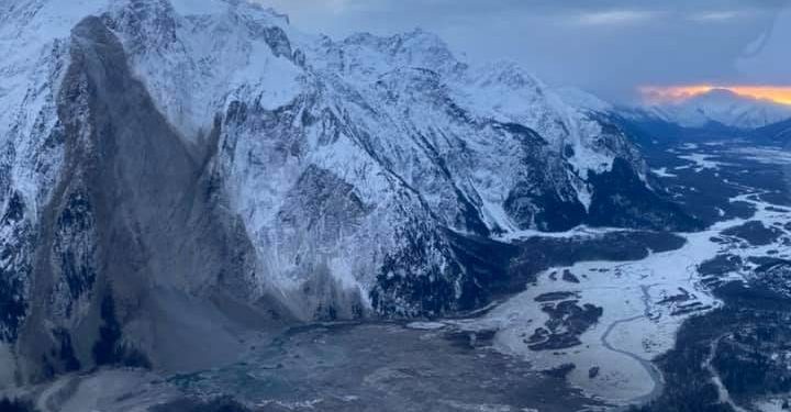 Massive mountain rockslide near Juneau shakes the earth on Christmas Eve