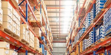 New investors flock to warehousing as existing ones rush for exit door