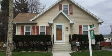 With low inventory, houses still selling above asking price in Monroe County