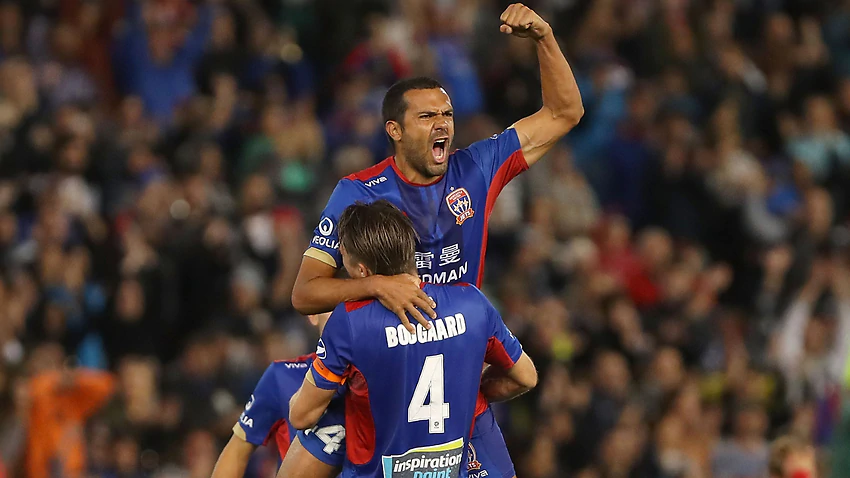 Consortium of A-League clubs to take over Newcastle Jets as owner stripped of licence