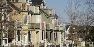 Home prices mostly up as inventory remains low