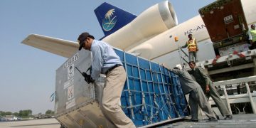 Airline cargo volumes down 2.2% in November – Arab News