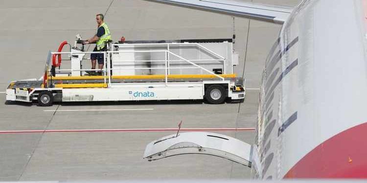 Dubai's dnata opens $41m cargo complex in the UK – Arab News
