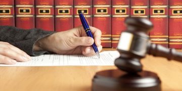 SEC to take harder line on financial reporting, attorneys say