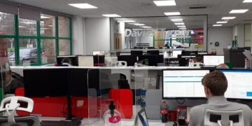 Davies Turner launches customs services floor at Dartford freight hub