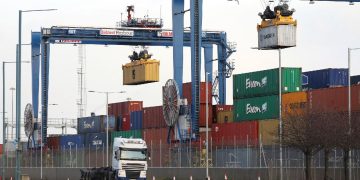 Shipping costs from China to Europe soar amid container shortage