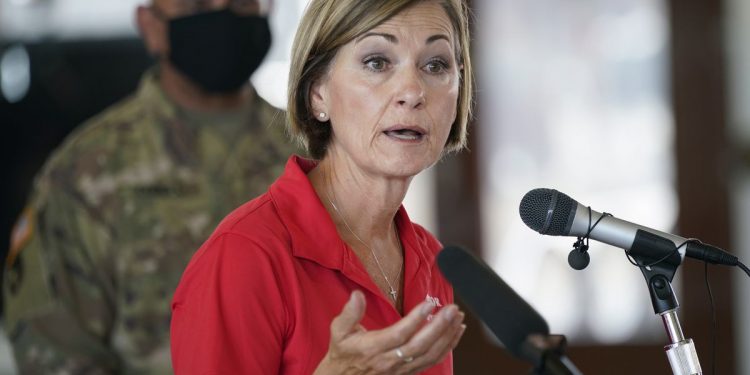 Iowa governor appears in marketing video for Domo touting virus testing