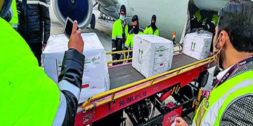 No mixing cargo with passengers