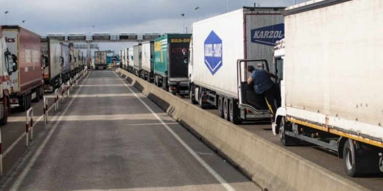 Irish Hauliers Face Delays at Ports in France Despite EU Fast-Track Plan