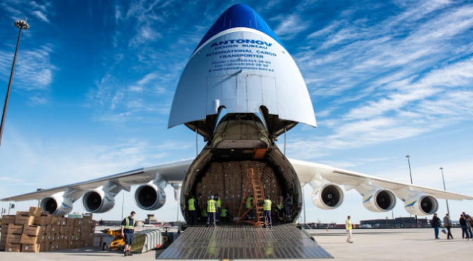 Antonov rolls out its cargo big gun, the AN-225, to fill in for grounded 124s