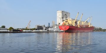 Port Milwaukee’s 2020 cargo volume was its highest in 7 years