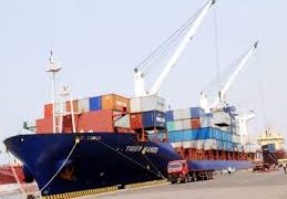 Cargo traffic at 12 major ports falls for 9th month in Dec; down 9% in Apr-Dec