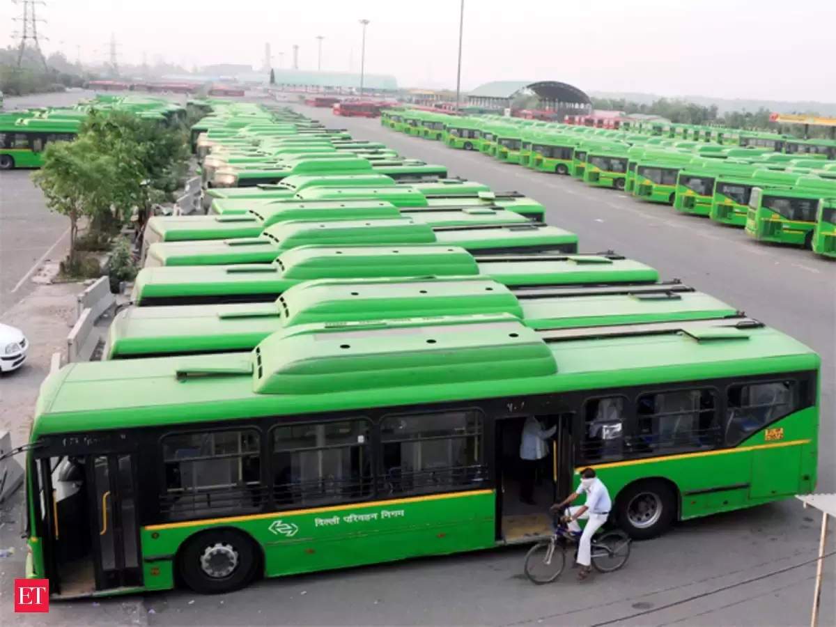 The new low floor CNG buses would be equipped with state-of-the-art facilities including a real-time passenger information system, CCTVs, panic buttons, GPS and other features besides being friendly to differently-abled passengers.