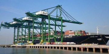 Hapag-Lloyd Deploys Extra-Loader for Easing Disruptions in India