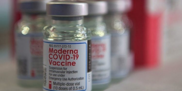 6 questions about facial swelling and COVID-19 vaccines answered