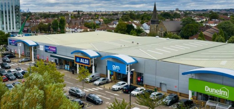 Investors bet on retail warehouses as last mile delivery hubs
