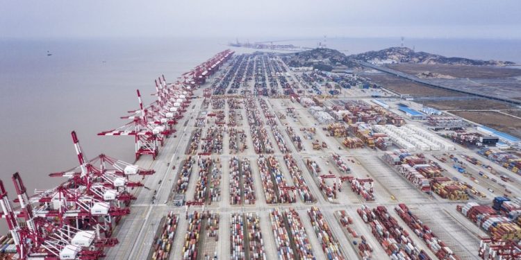 Why high shipping rates are a new headwind for global economy