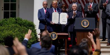 Minority-owned companies waited months for loans, data shows