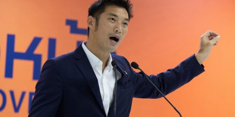 Ousted Thai politician defends vaccine procurement criticism