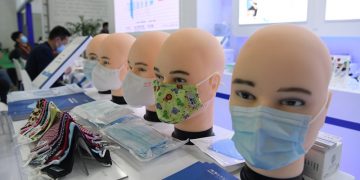 Wuhan calls on public to stockpile emergency materials, drawing on lessons from early stages of epidemic