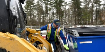 Valley News – Lebanon landfill starts taking 23 communities’ food scraps for compost