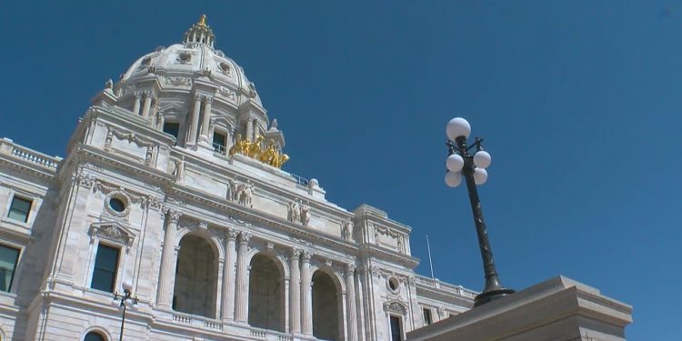 Minnesota GOP Lawmakers Sue To Undo State Employee Pay Raise – WCCO