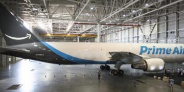 Amazon Beefs Up Air Cargo Fleet, Buys 11 Aircraft