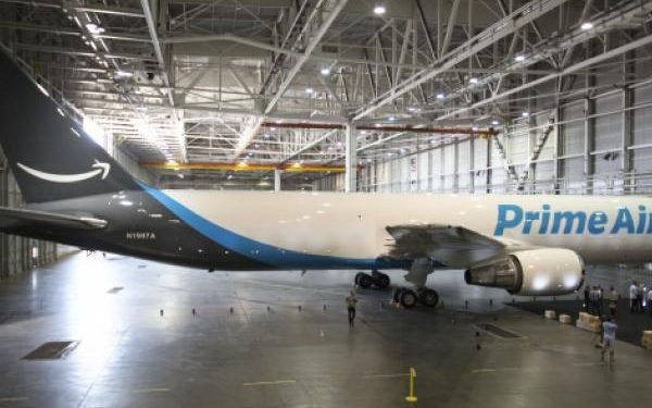 Amazon Beefs Up Air Cargo Fleet, Buys 11 Aircraft