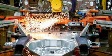 US Factories Grew in December at Fastest Pace Since Mid-2018 | Business News