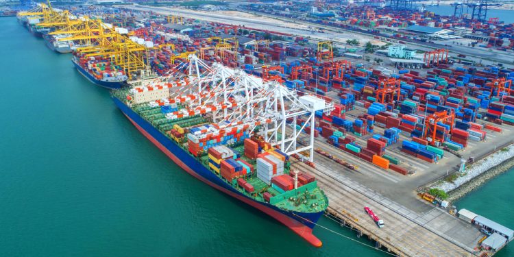 Boxship Space in Asia Now Going, Going, Gone – to the Highest Bidder – gCaptain