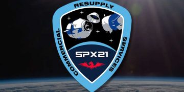 SpaceX Dragon cargo splashes down successfully off the Florida coast