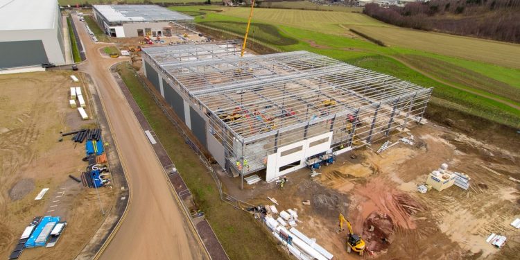 1,700 jobs coming to Staffordshire as warehouses go up at business park