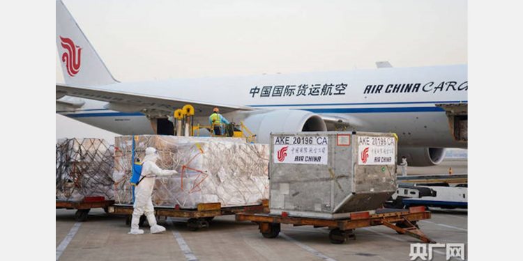 Shanghai Pudong Airport handling 40% more international cargo during Chinese New Year rush