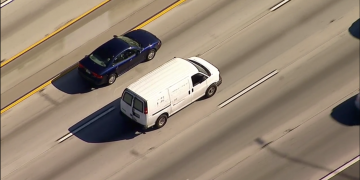Police chase: Driver of stolen cargo van leads authorities on high-speed pursuit in Los Angeles area – WATCH LIVE