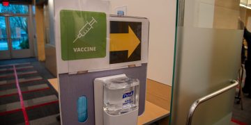 Lincoln County grapples with Moderna vaccine shipment delays – KATU