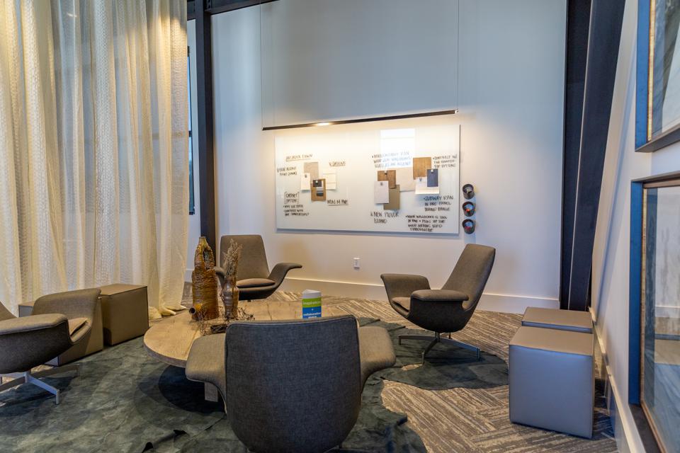 Meeting room in the Home Innovation Lab. 