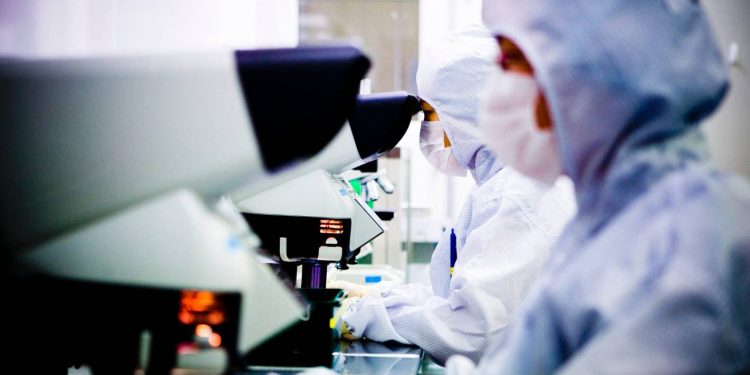 Rakon jumps as company rides global component shortage